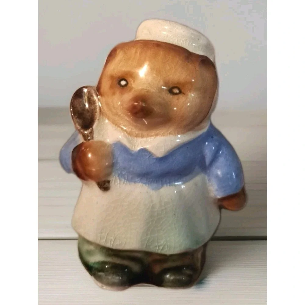 Vtg 1950s Hedgehog Mole Couple‎ Salt & Pepper Shakers Japan Anthropomorphic